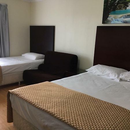 Centenary Motor Inn Μπρίσμπεϊν Εξωτερικό φωτογραφία